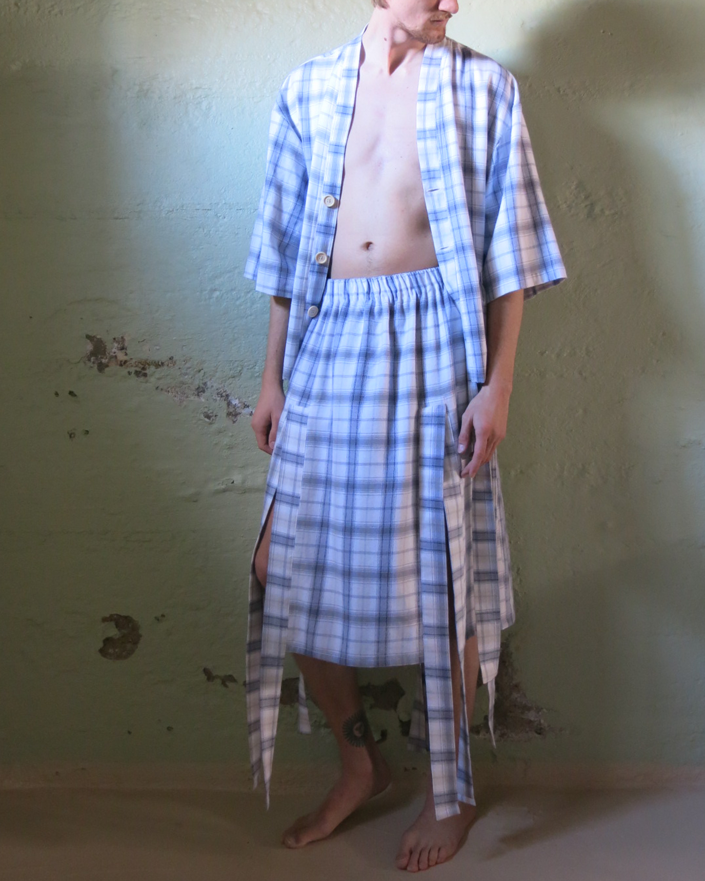 PAW*22 - Vented Tassel Skirt