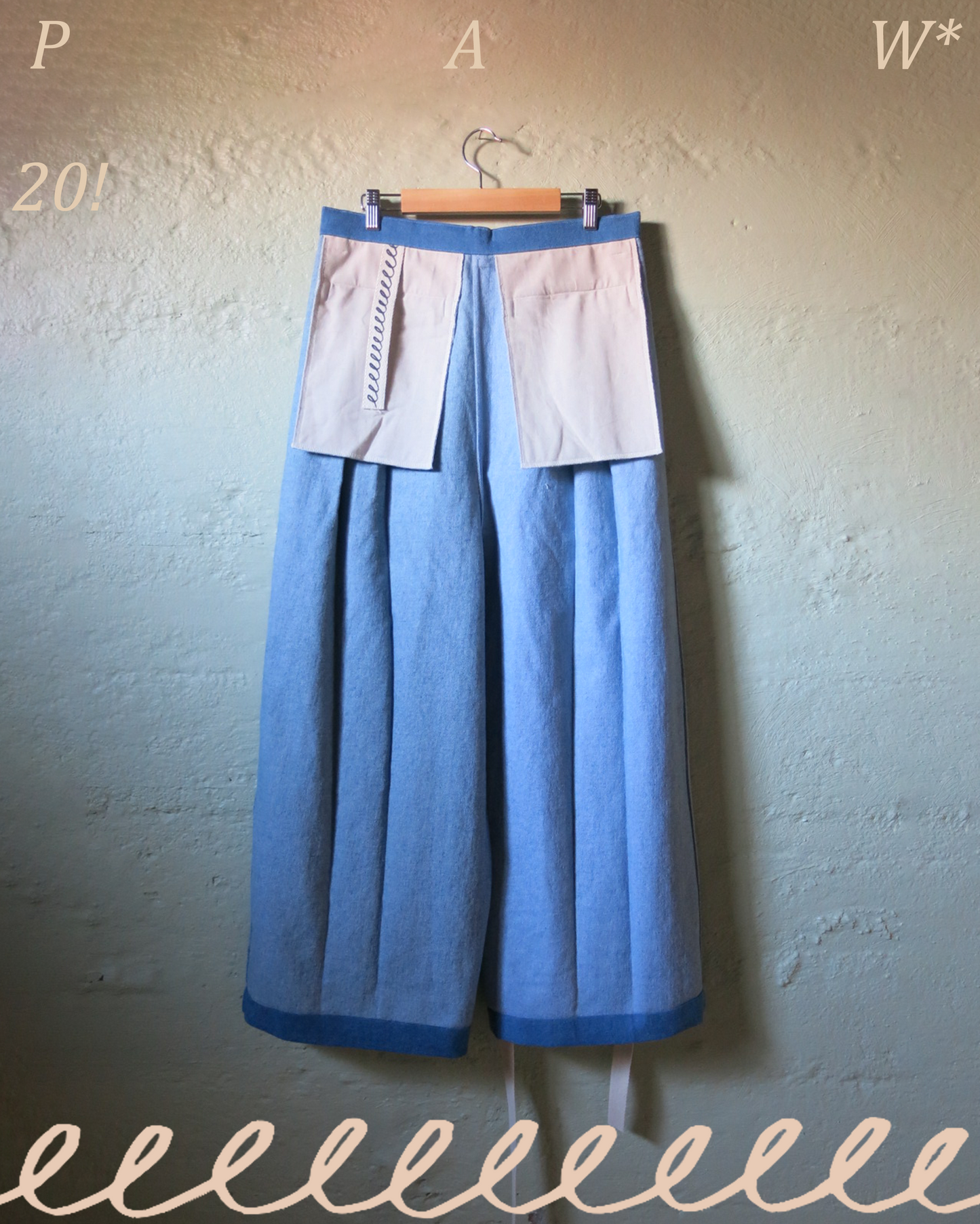 PAW*20 - Cropped Beach Denim