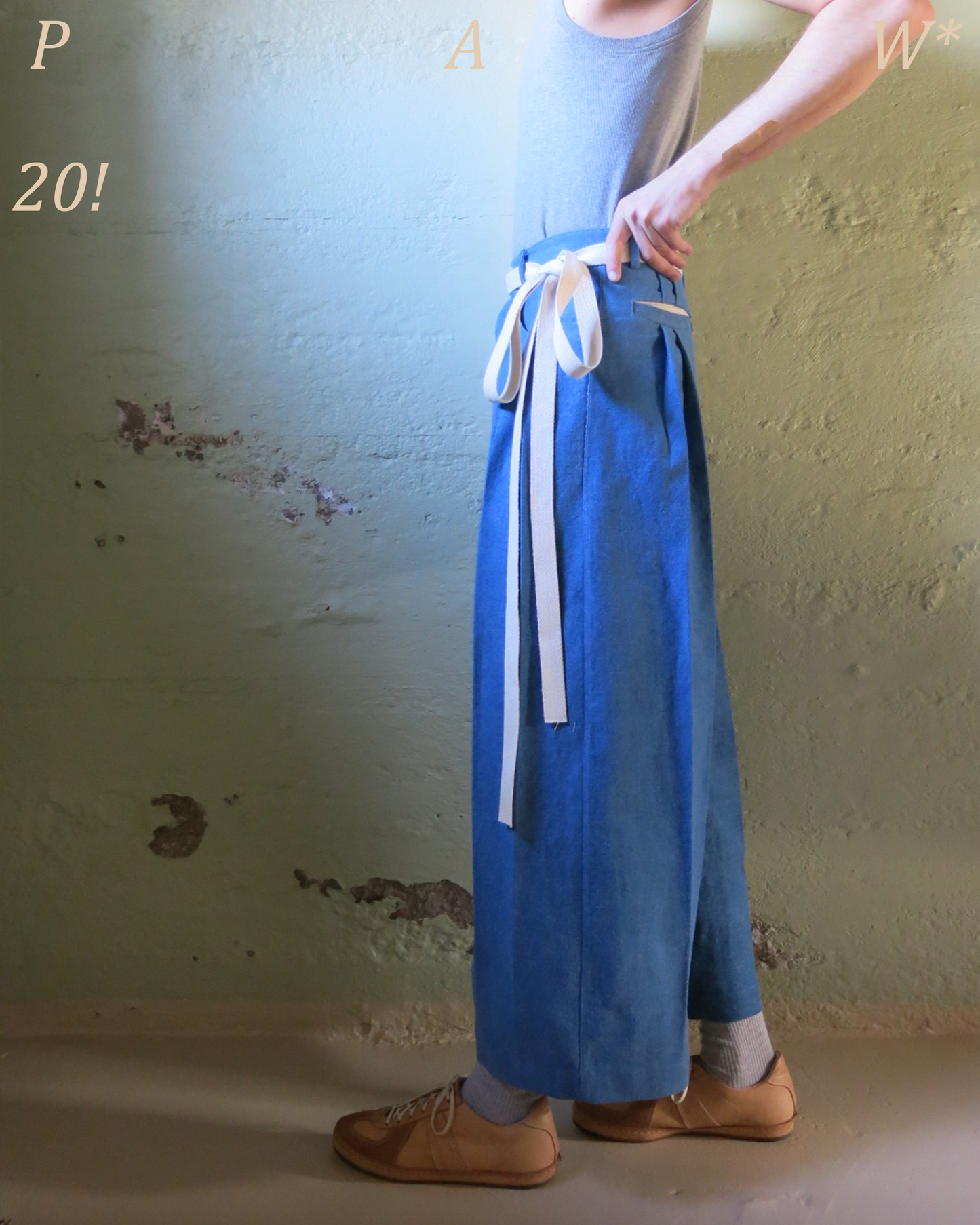 PAW*20 - Cropped Beach Denim